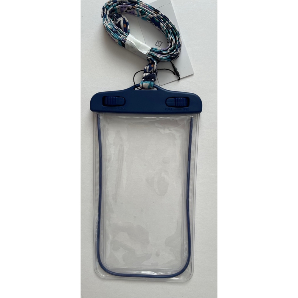 Vera Bradley Waterproof Phone Pouch Lanyard NWT Summer Waterpark Protector
